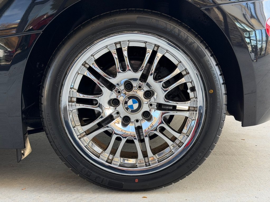 Used 2004 BMW Z4 3.0i RWD image 18