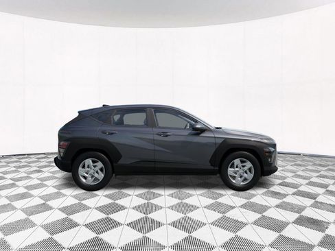 New 2026 Hyundai Kona SE image 11