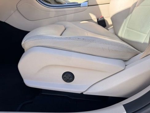 Used 2020 Mercedes-Benz GLC 300 GLC 300 image 21