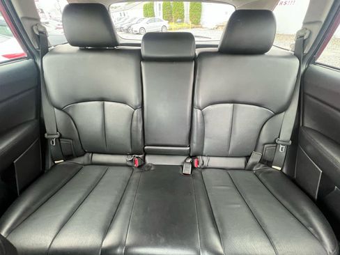 Used 2011 Subaru Outback 2.5i Limited w/ PWR Moonroof Pkg AWD/4WD image 23