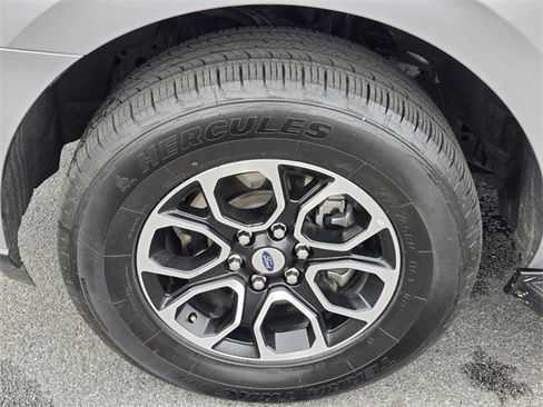 Certified 2024 Ford Expedition Max XLT image 19