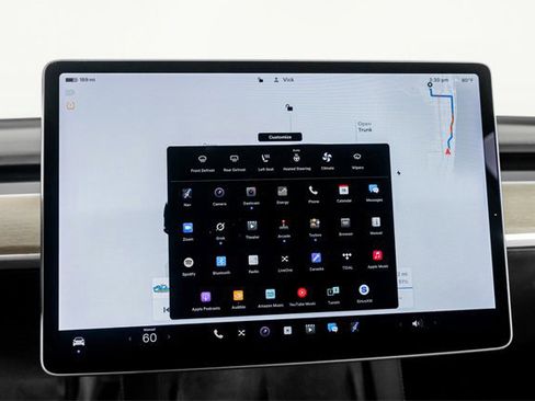 Used 2022 Tesla Model Y Long Range image 15