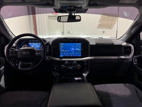 Used 2022 Ford F150 XLT w/ Equipment Group 302A High AWD/4WD image 19