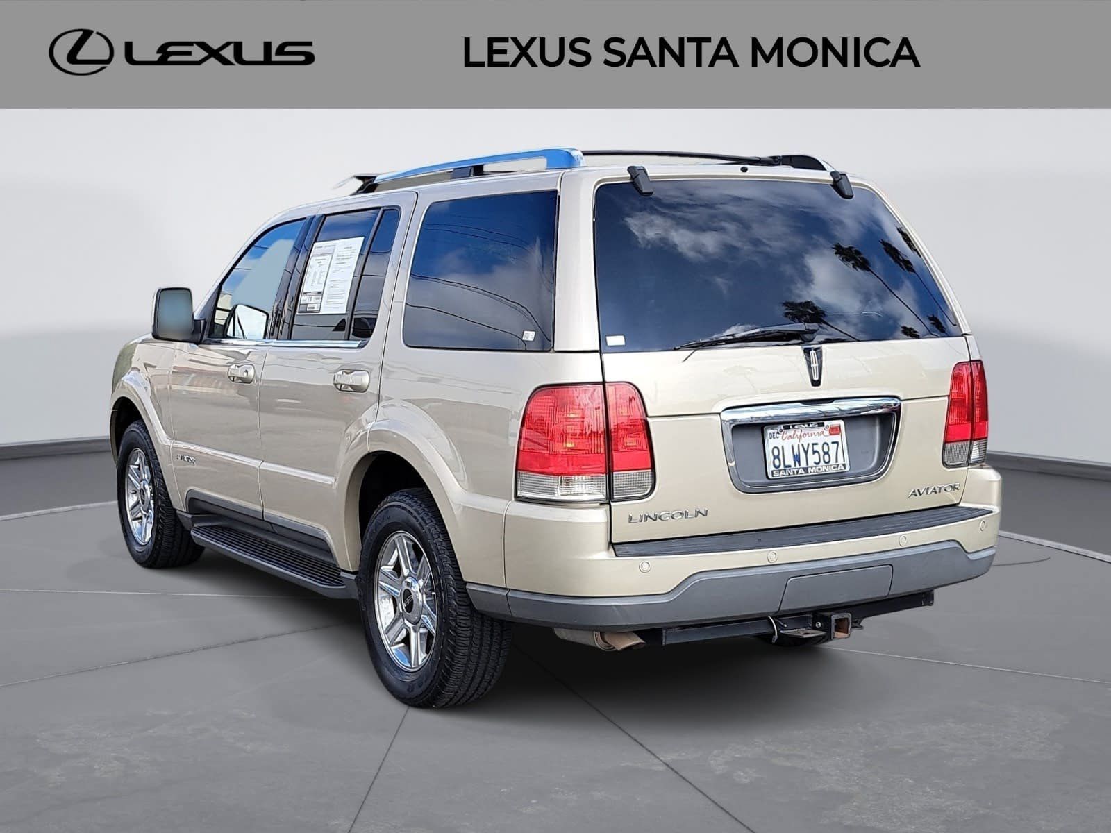 Used 2004 Lincoln Aviator 2WD image 7