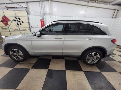 Used 2017 Mercedes-Benz GLC 300 4MATIC image 9