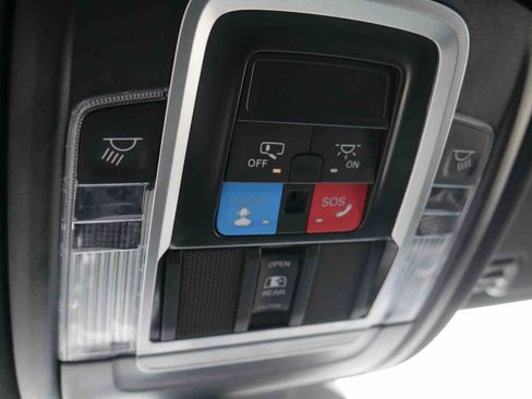 Certified 2025 RAM 1500 Laramie image 40