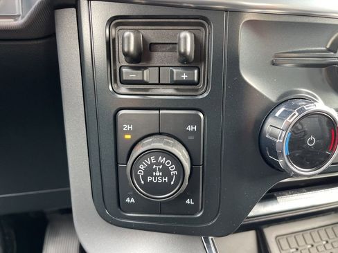 New 2025 Ford F150 Lariat w/ Equipment Group 502A High image 11