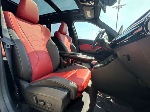 Used 2023 BMW X1 xDrive28i w/ Premium Package image 51