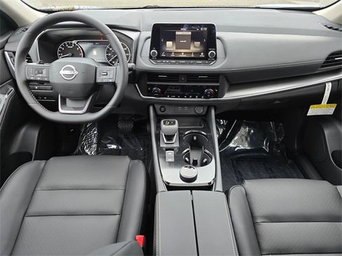 New 2026 Nissan Rogue SV image 14