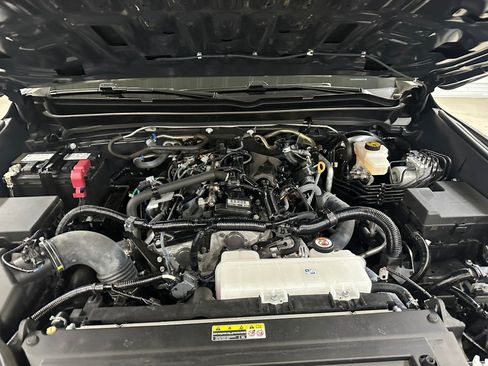 Used 2024 Toyota Tacoma SR AWD/4WD image 34