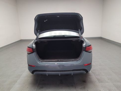 Used 2024 Nissan Sentra SV FWD image 29
