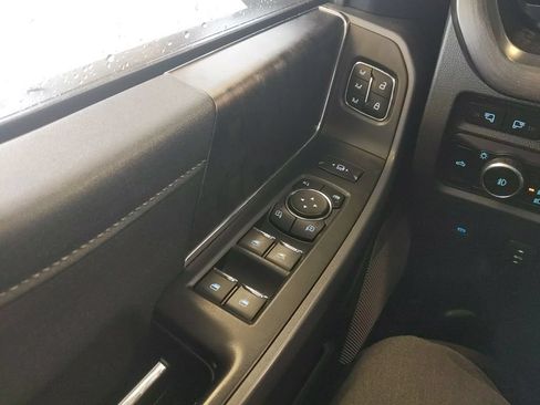 Used 2023 Ford F250 Lariat w/ Lariat Ultimate Package AWD/4WD image 32