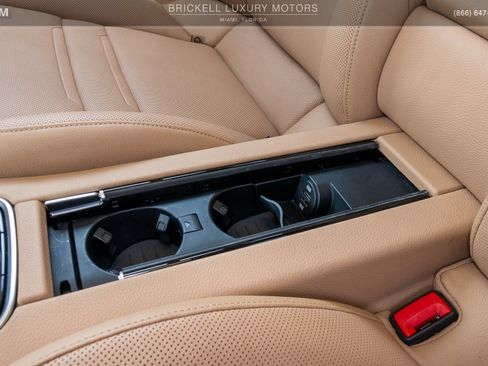 Used 2019 Porsche Panamera RWD image 19
