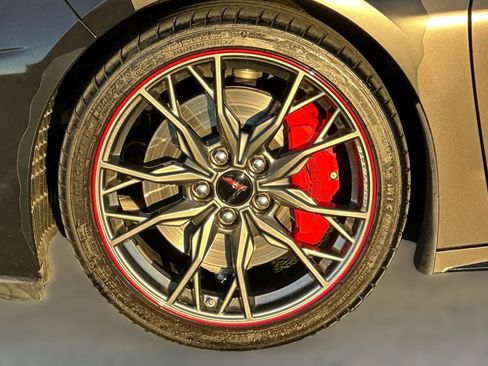 Used 2024 Chevrolet Corvette Stingray Preferred Conv w/ Z51 Performance Package image 10