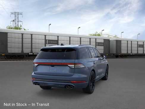 New 2026 Lincoln Aviator Reserve AWD/4WD image 8