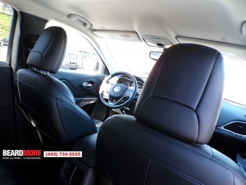 Used 2020 Jeep Cherokee Limited image 32