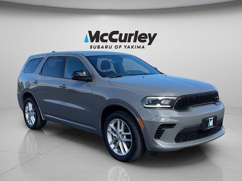 Used 2025 Dodge Durango GT AWD/4WD image 8