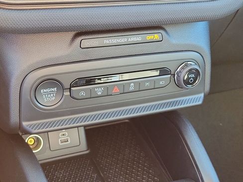 New 2026 Ford Bronco Sport Outer Banks w/ Outer Banks Tech Package+ AWD/4WD image 29