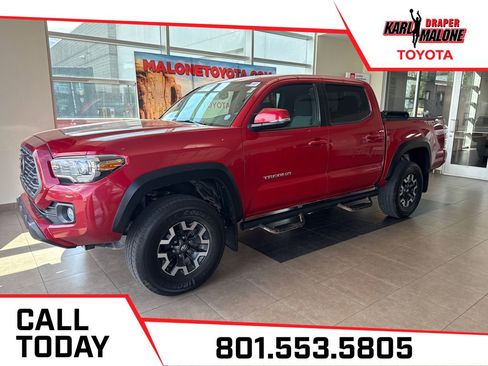 Certified 2020 Toyota Tacoma TRD Off-Road w/ Technology Package AWD/4WD image 1