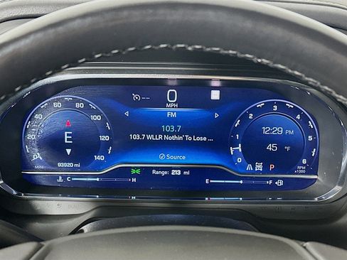 Used 2023 Chevrolet Suburban Premier image 12