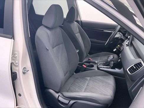Used 2023 Kia Seltos LX image 6