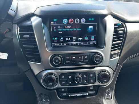 Used 2019 Chevrolet Suburban LT AWD/4WD image 22