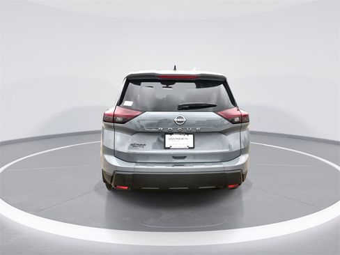 New 2026 Nissan Rogue SV image 7