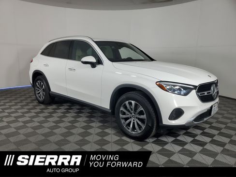 Used 2023 Mercedes-Benz GLC 300 image 1