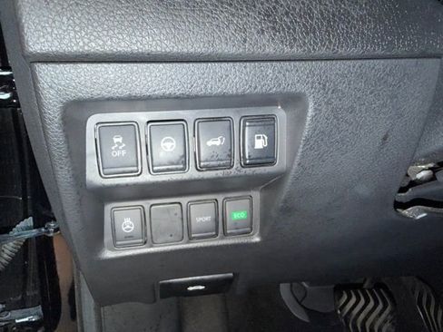 Used 2020 Nissan Rogue SL FWD image 20
