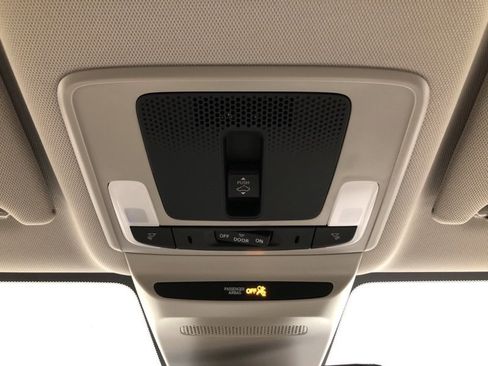 New 2026 Honda HR-V EX-L image 29