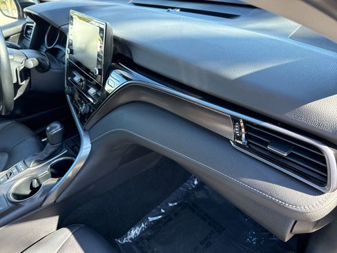 Used 2023 Toyota Camry XSE image 34