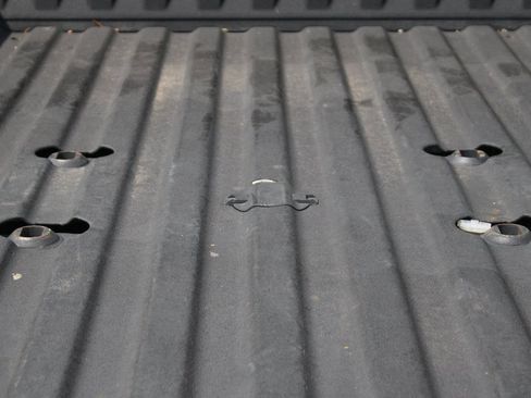 Used 2020 GMC Sierra 2500 AT4 image 10