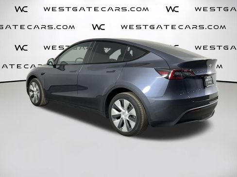 Used 2023 Tesla Model Y Long Range image 45