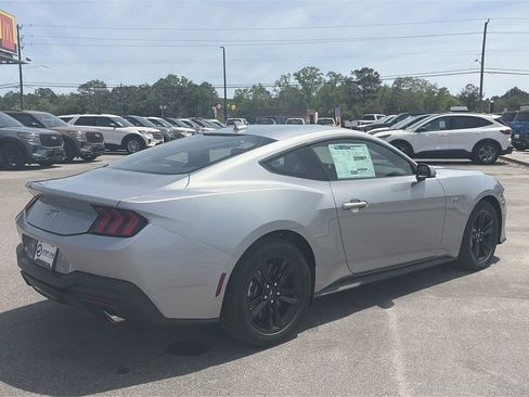 New 2026 Ford Mustang GT RWD image 7