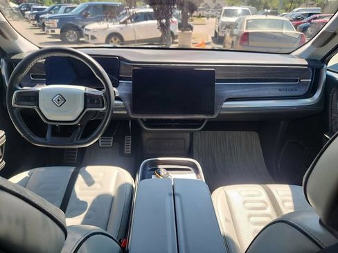 Used 2024 Rivian R1S Adventure AWD/4WD image 8