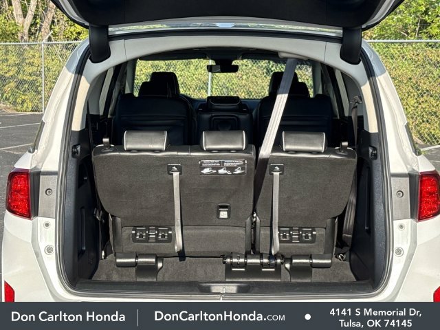 Used 2025 Honda Odyssey Elite image 8