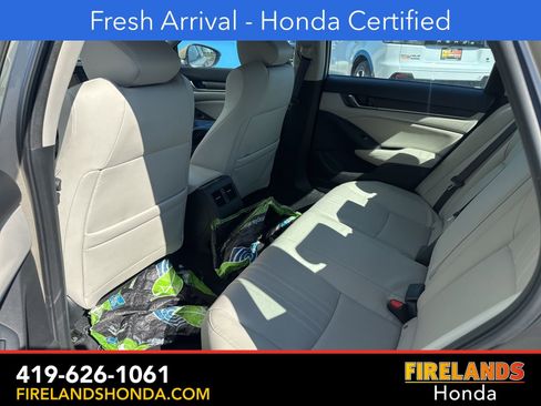 Used 2018 Honda Accord Touring image 21