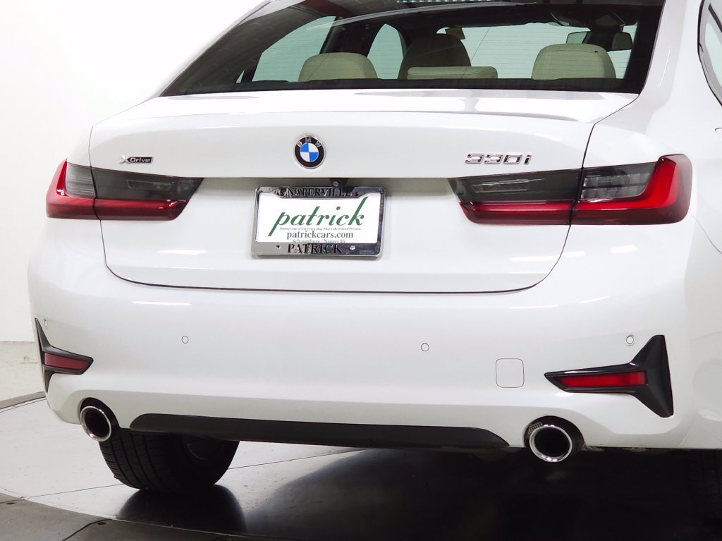 Used 2022 BMW 330i xDrive Sedan w/ Driving Assistance Package AWD/4WD image 6