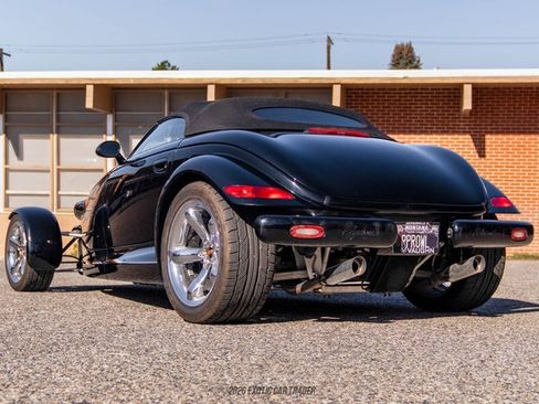 Used 1999 Plymouth Prowler RWD image 19