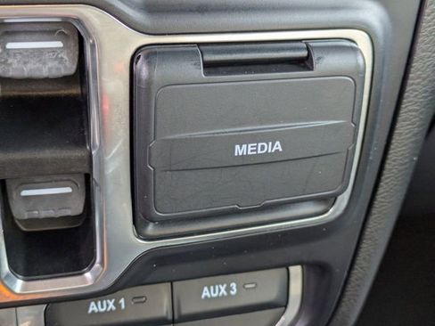 Used 2021 Jeep Wrangler Unlimited Rubicon 4xe w/ Steel Bumper Group image 22