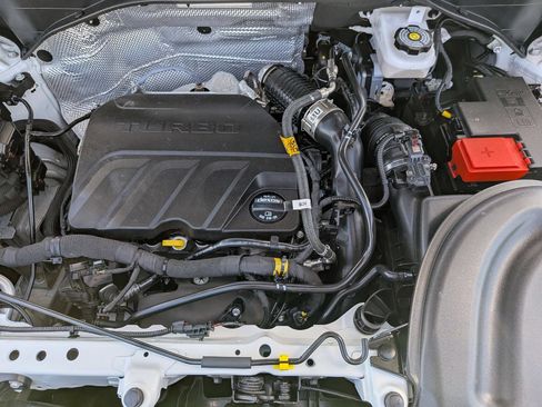 Certified 2024 Buick Encore GX Preferred FWD image 27
