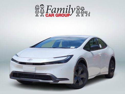 New 2026 Toyota Prius LE FWD image 1
