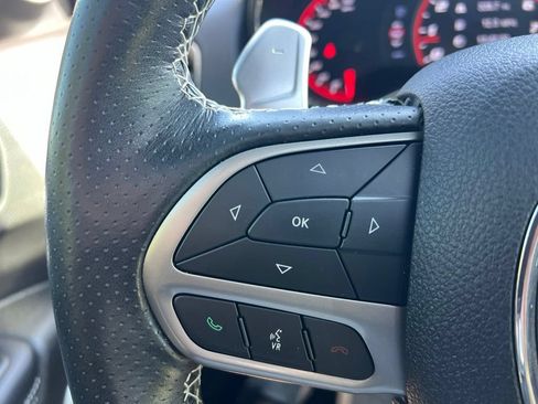 Used 2020 Dodge Durango SRT w/ Technology Group AWD/4WD image 43