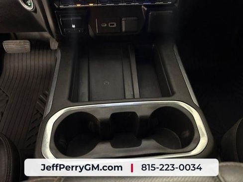 Used 2021 GMC Sierra 1500 AT4 w/ AT4 Premium Package AWD/4WD image 18
