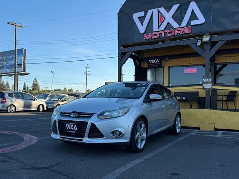 Used 2013 Ford Focus Titanium w/ Titanium Handling Pkg FWD image 1
