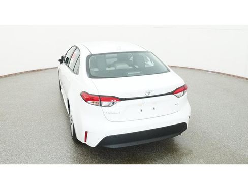 New 2026 Toyota Corolla LE FWD image 6
