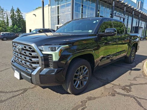 Used 2024 Toyota Tundra Platinum AWD/4WD image 3