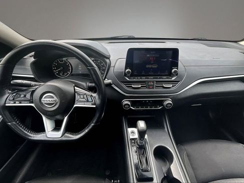 Used 2019 Nissan Altima 2.5 SV FWD image 7