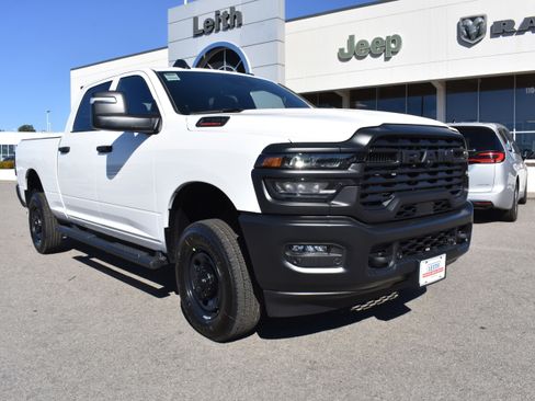 New 2026 RAM 2500 Tradesman image 3