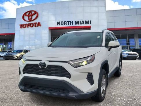 Used 2024 Toyota RAV4 XLE w/ Convenience Package AWD/4WD image 2